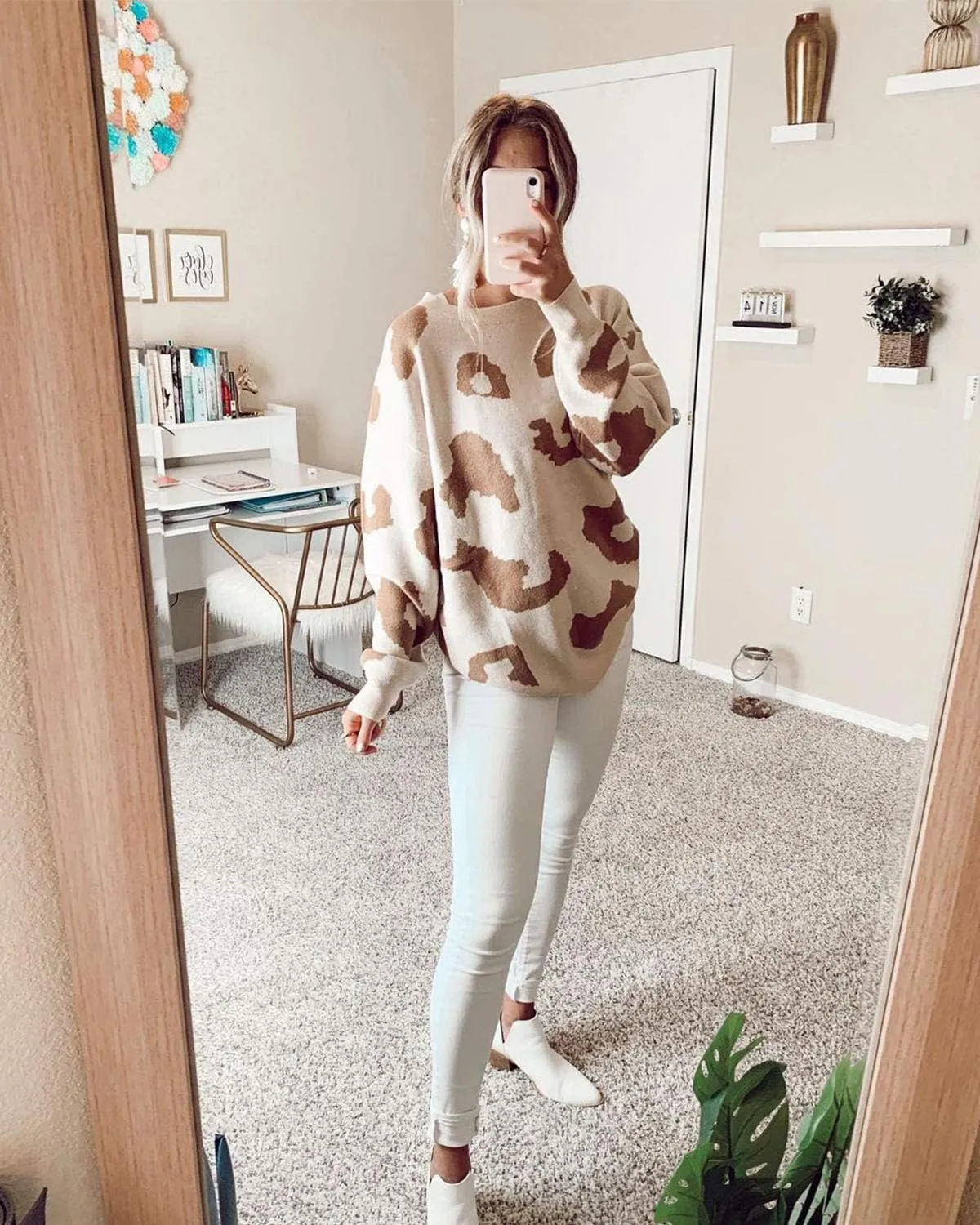 LAISHEN Women's Fall Fashion 2025 Casual Long Sleeve Crewneck Loose Knit Pullover Cute Sweater Tops