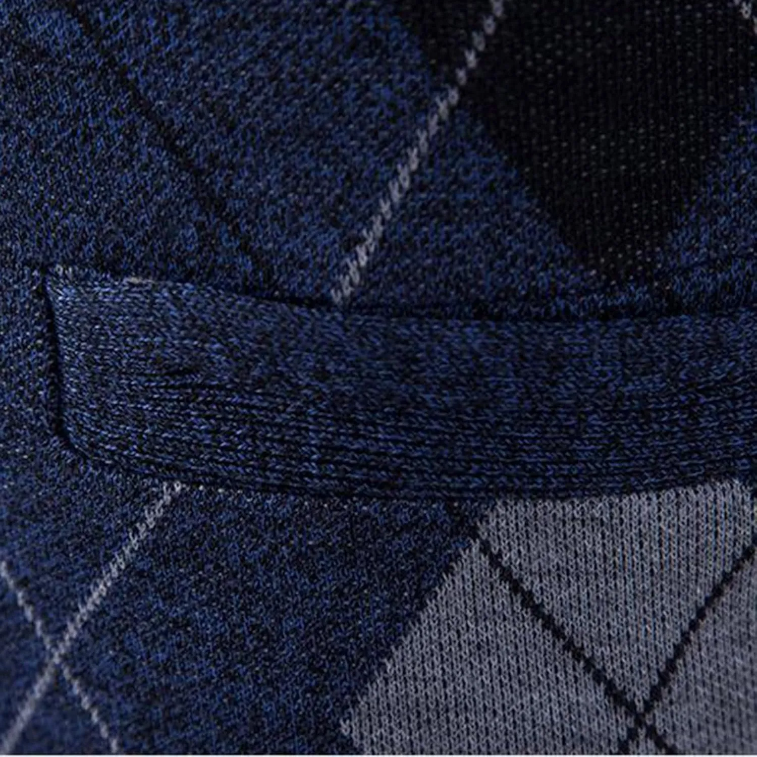 Men's Argyle Vest Sweater Sherpa Fleece Lined Sweater Sleeveless V Neck Knitted Button Down Sweater Casual Tops