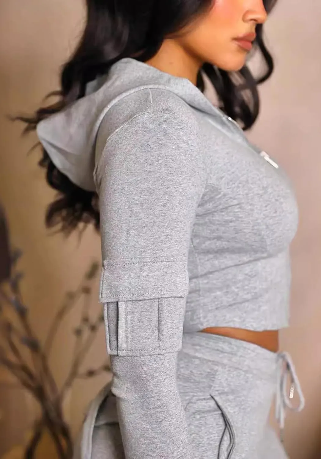 Molisry Women's 2 Piece Outfits Sweat Sets Hoodie Full Zip Up Long Sleeve Cropped Top Drawstring Cargo Pants Workout