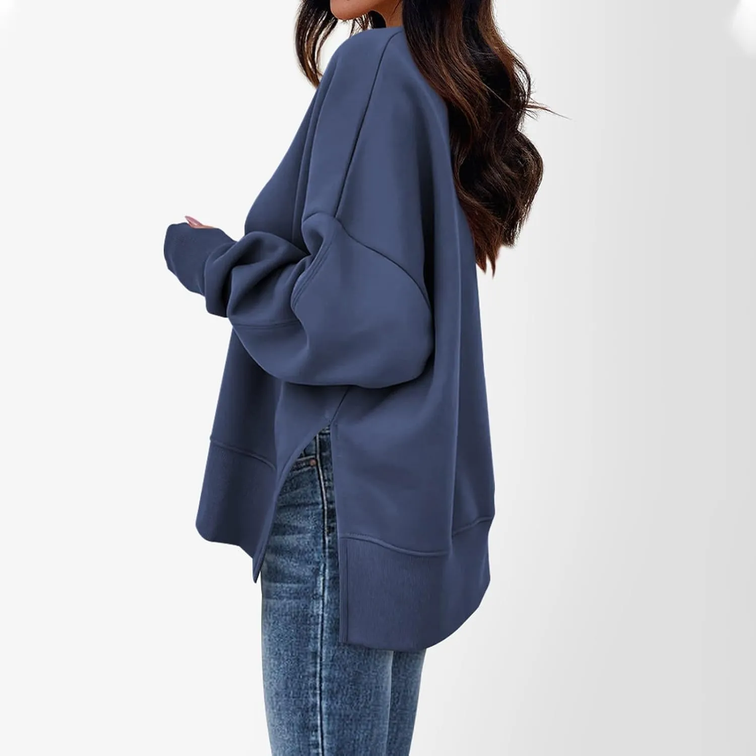 Oversized Crewneck Sweatshirt for Women Drop Shoulder Side Slit Fleece Pullover Tops Casual Comfy Preppy Hoodies 2024