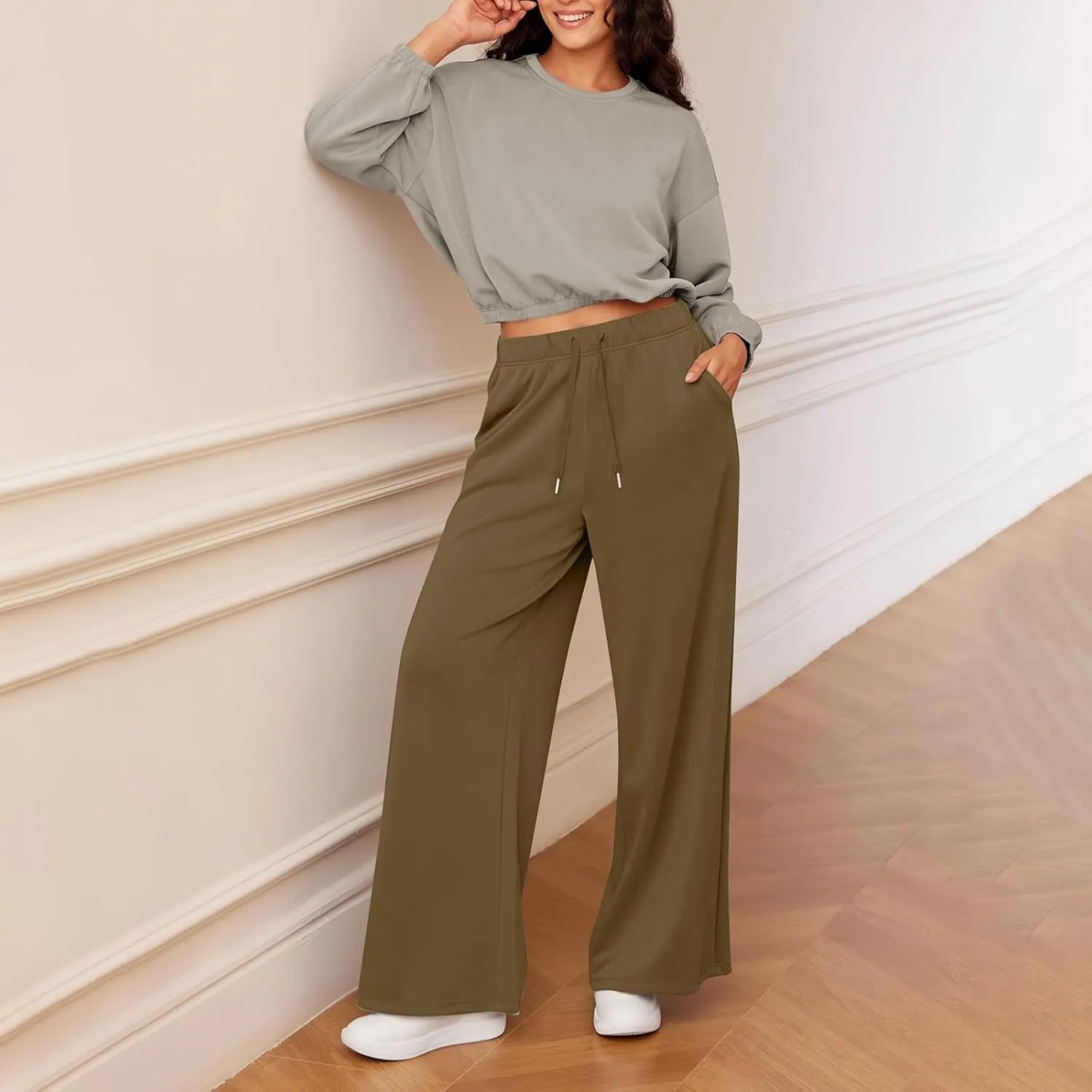 Sweat Pants for Womens Sweatpants Baggy Joggers Wide Leg High Waisted Straight Leg Pull on Jogger Pants with Pockets