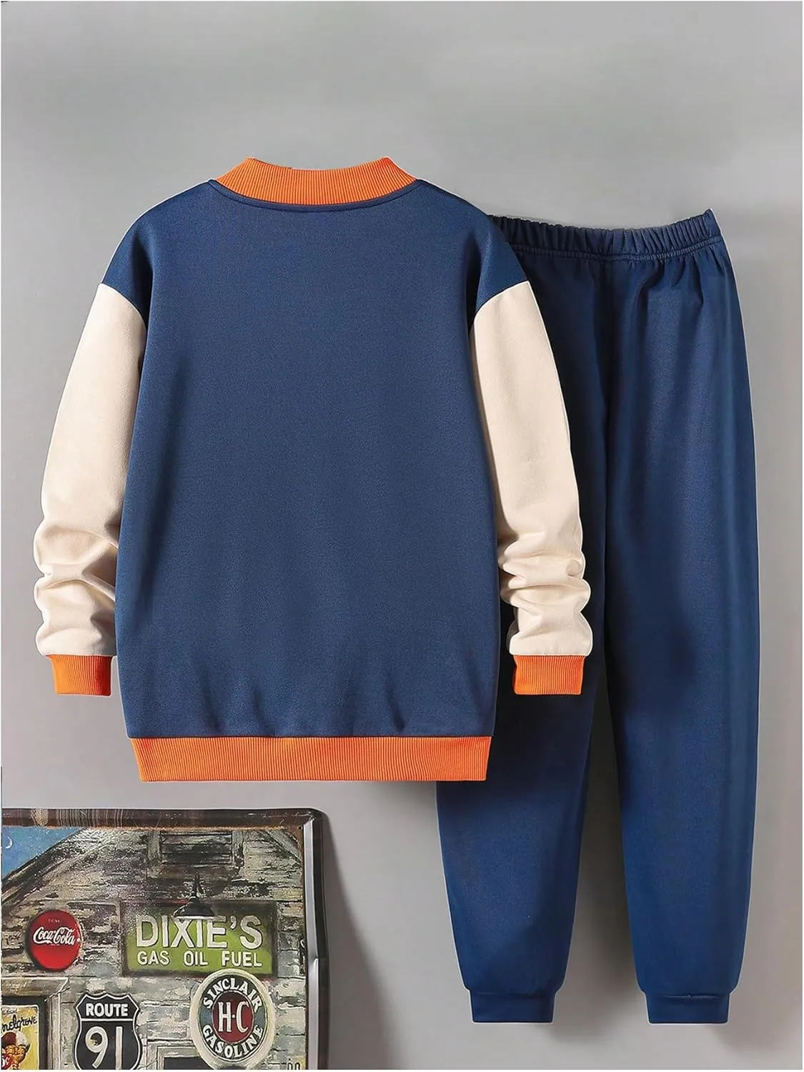 SweatyRocks Boy's 2 Piece Outfits Letter Graphic Colorblock Bomber Jacket and Jogger Sweatpants Set