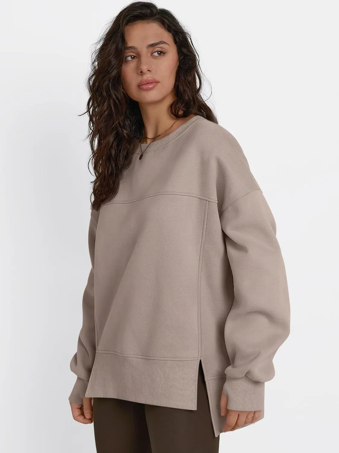 Trendy Queen Womens Side Slit Sweatshirts Casual Oversized Crewneck Long Sleeve Pullover Fall Fashion 2025