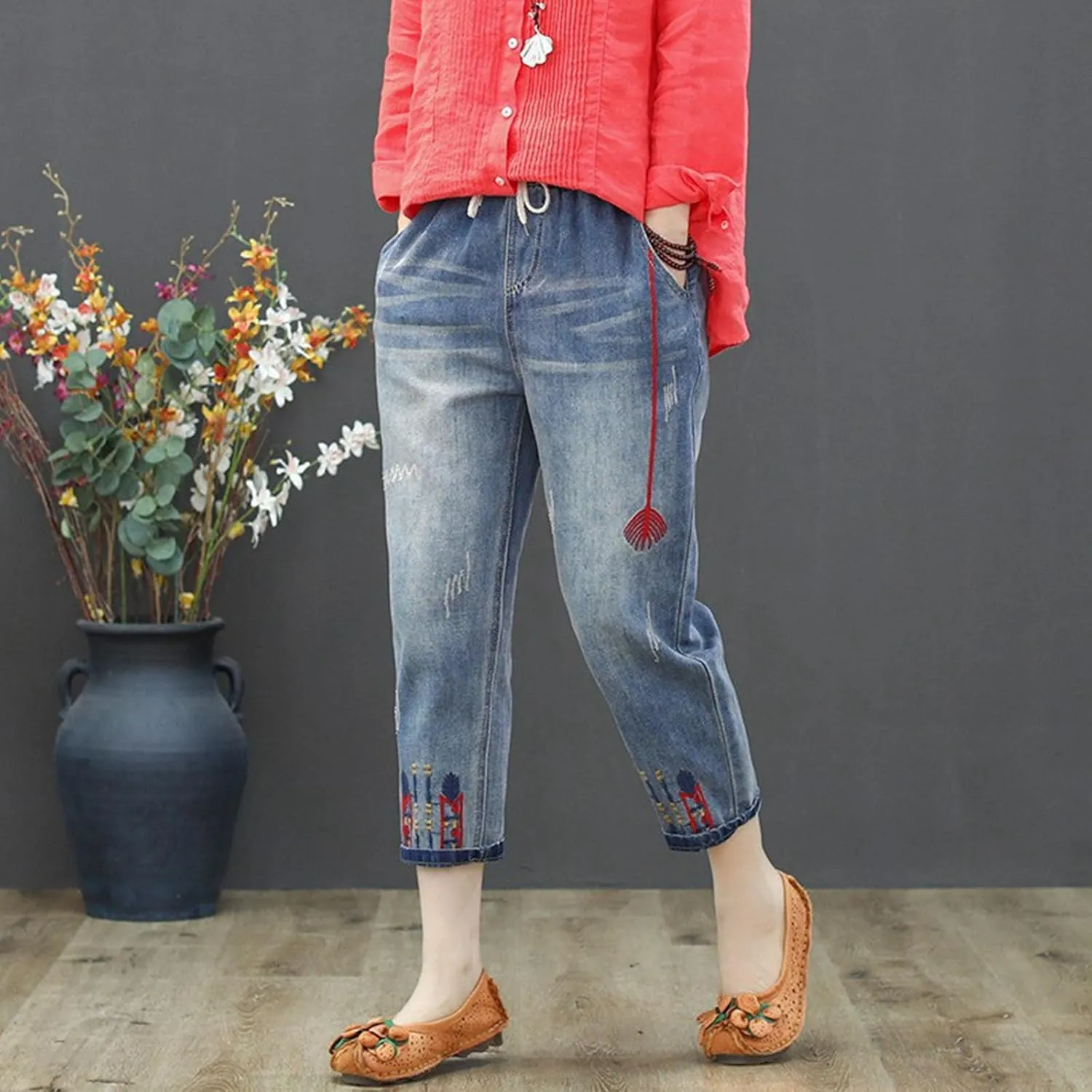 Women Floral Embroidered Denim Pants Wide Leg Baggy Barrel Jeans Tapered Bottom Trousers Straight Cropped Pants