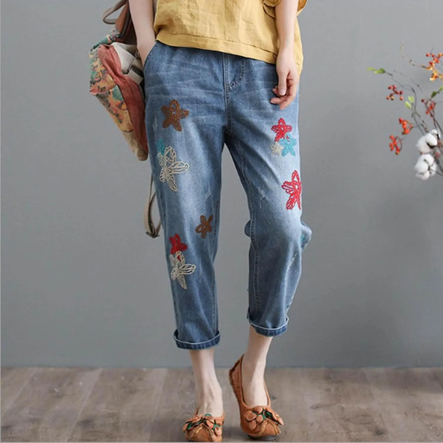 Women Floral Embroidered Denim Pants Wide Leg Baggy Barrel Jeans Tapered Bottom Trousers Straight Cropped Pants