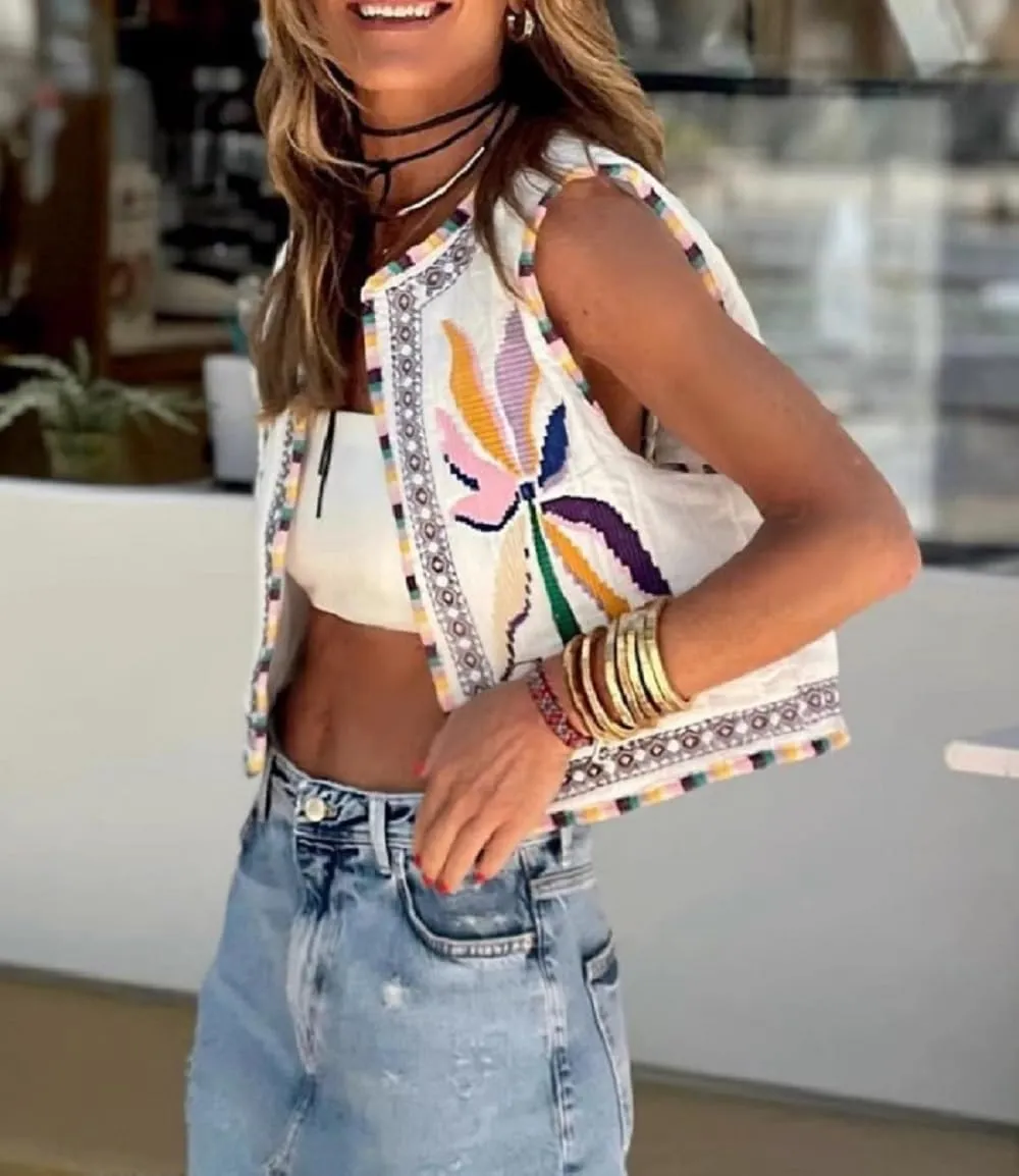 Women's Fashion Embroidered Vest Open Front Linen Ethnic Floral Crochet Tank Top Quilted Cotton Cowgirl Vest Jacket