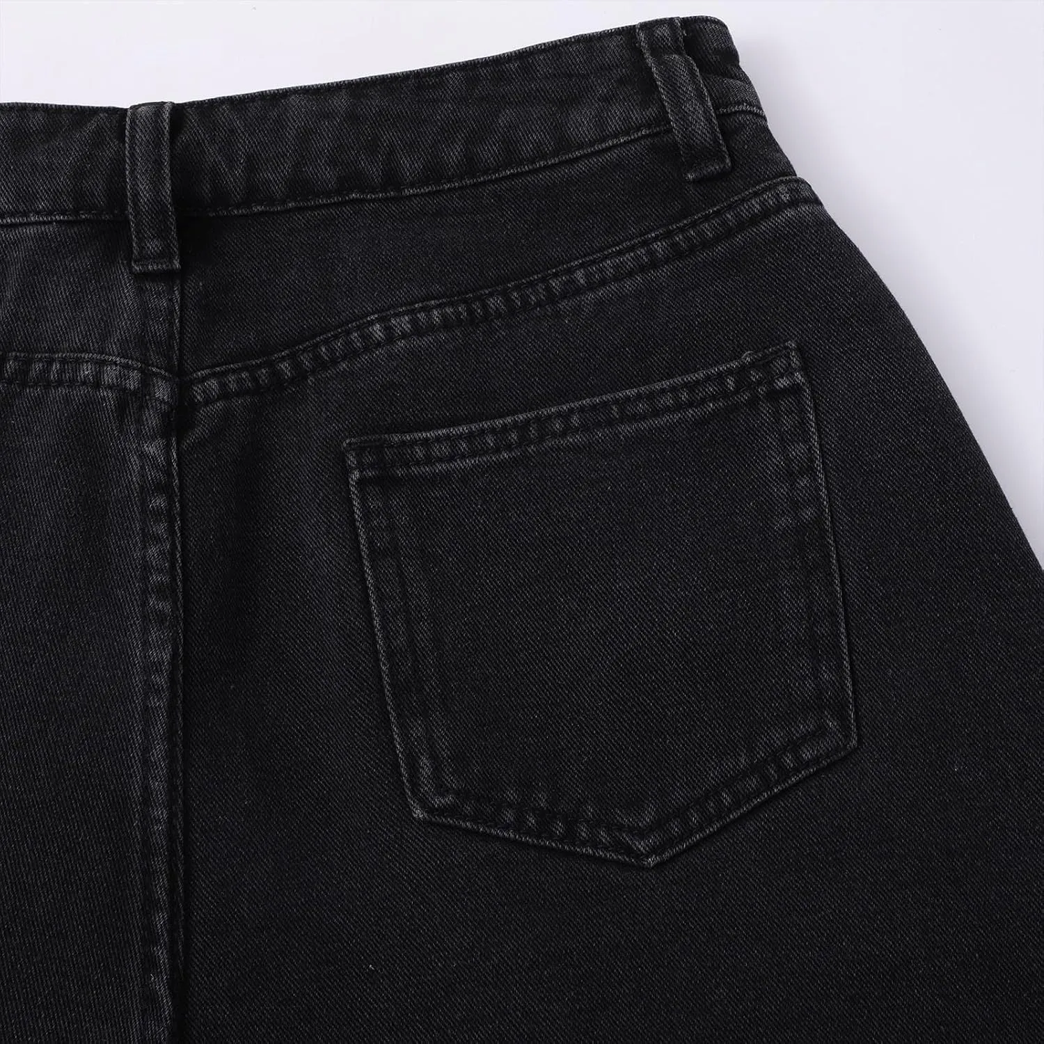 Women's High Waist Ripped Denim Shorts Frayed Hem Destroyed Mid Thigh Wide Leg Short Jeans Shorts with Pockets