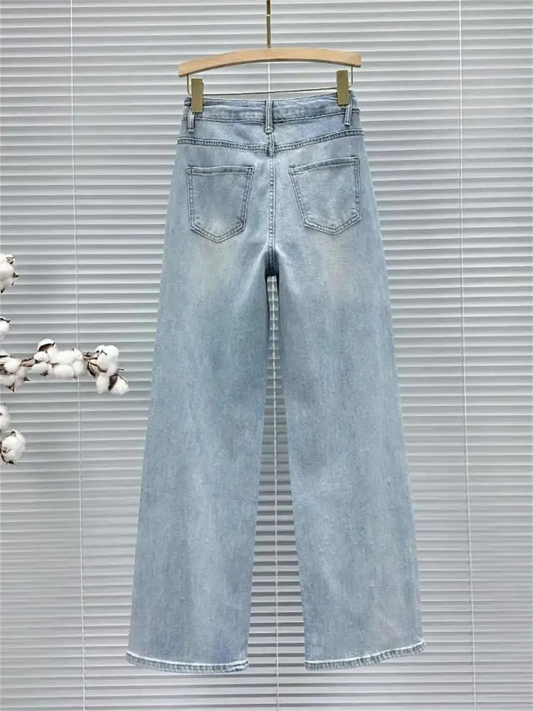 Women's Jeans Heart Embroidered Flower Wreath Diamond Blue Korean Causal Style Denim Pants