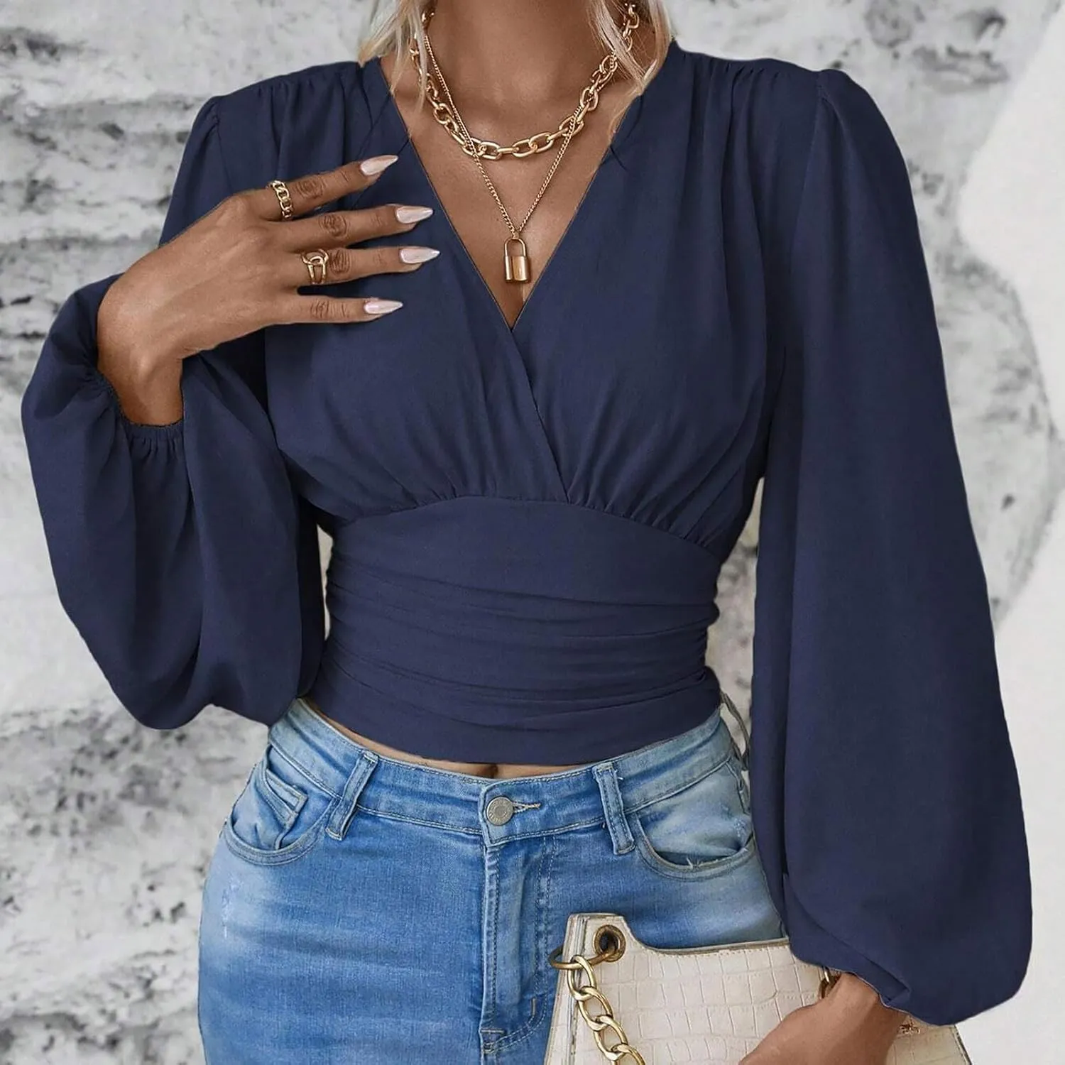 Women's Solid Colour Hoodies Waisted V-Neck Long lantern Sleeve Tops Casual Cropped Fashion Fall Outfits 2024